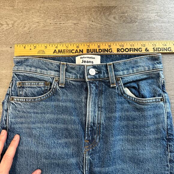 Reformation Liza High Rise Straight Cropped Jeans Laguna Size 25 - Picture 12 of 16